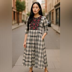 Utsa 100% Cotton Midi Dress Floral Embroidered Plaid Fit & Flare Bohemian XS